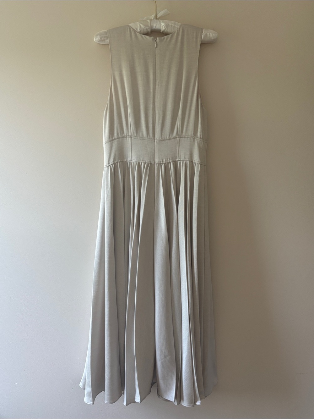 Banana Republic Ness Pleated Satin Midi Dress Size 4 Cream NWT - Picture 12 of 15